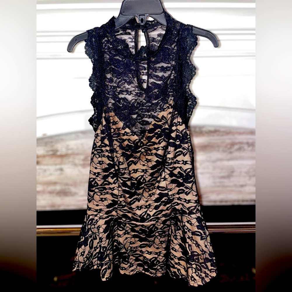 Womens top (S)